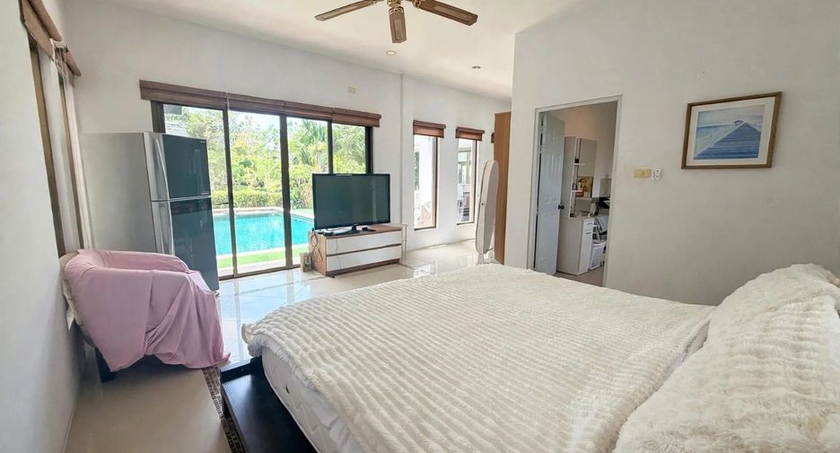 For sale 2 bedrooms villa in Huay Yai, Pattaya