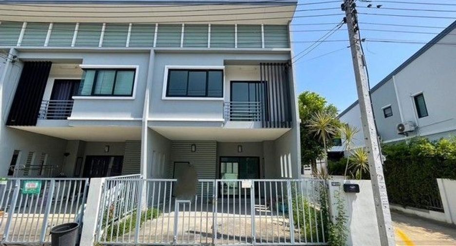 Casa adosada en venta de 1 habitaciones en Bang Bua Thong, Nonthaburi