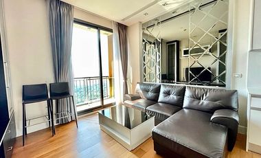 For rent 2 bedrooms condo in Chatuchak, Bangkok