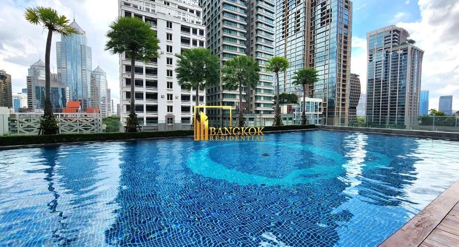 For rent 2 bedrooms condo in Pathum Wan, Bangkok