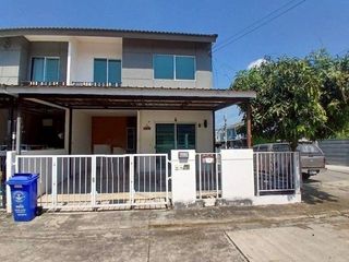 Casa adosada en venta de 1 habitaciones en Bang Bua Thong, Nonthaburi