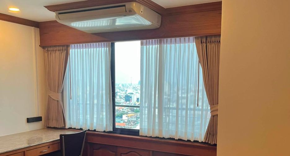 For rent 1 bed condo in Bang Rak, Bangkok