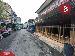 Casa adosada en venta de 6 habitaciones en Bang Na, Bangkok