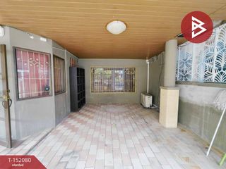 Casa adosada en venta de 6 habitaciones en Bang Na, Bangkok