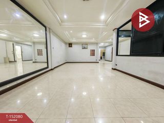 Casa adosada en venta de 6 habitaciones en Bang Na, Bangkok