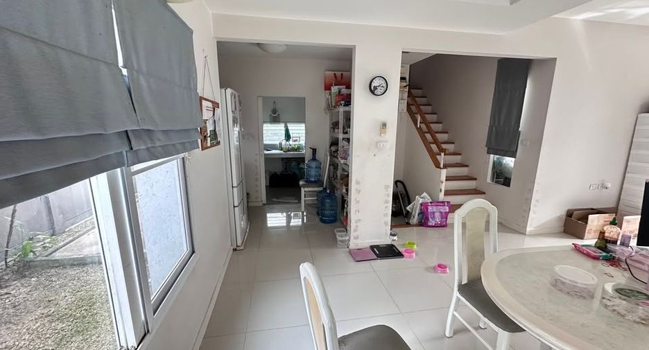 For sale 3 bedrooms house in Prawet, Bangkok