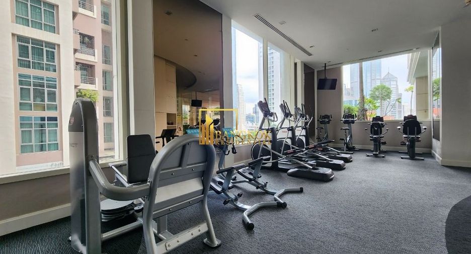 For rent 2 bedrooms condo in Pathum Wan, Bangkok
