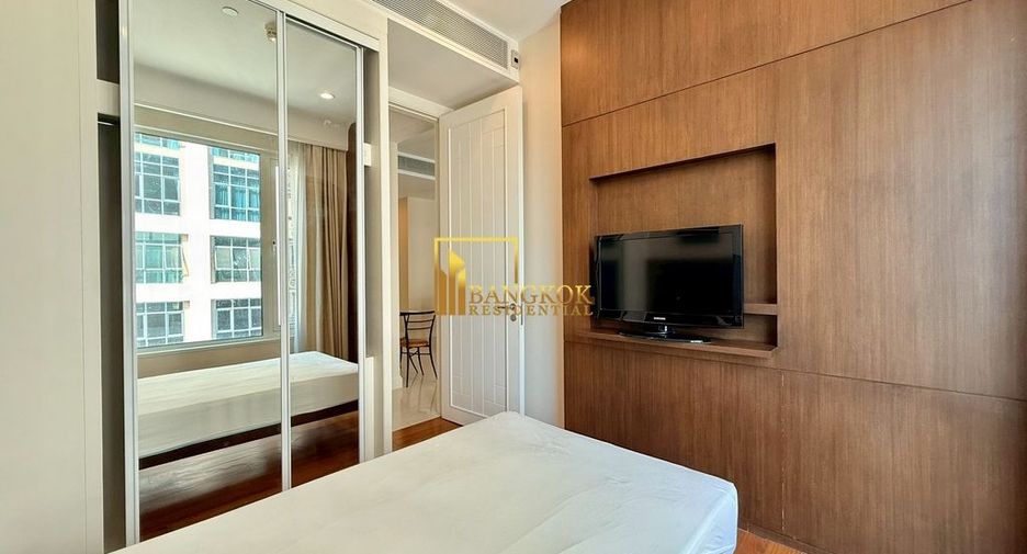 For rent 2 bedrooms condo in Pathum Wan, Bangkok