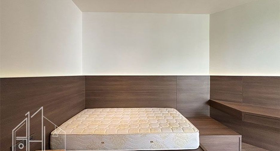 Wohnung zur Miete mit 3 Zimmer in Khlong Toei, Bangkok
