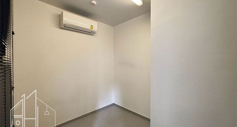 Wohnung zur Miete mit 3 Zimmer in Khlong Toei, Bangkok