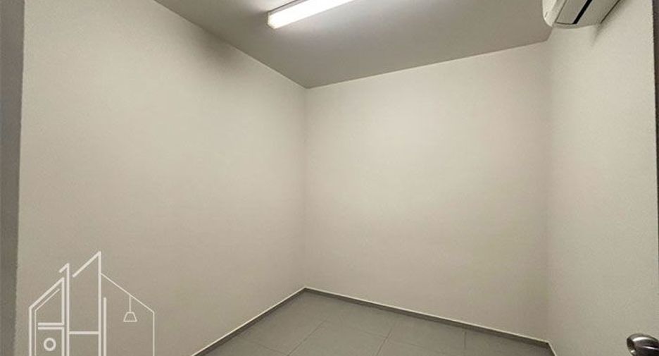 Apartment zur Miete mit 3 Zimmer in Khlong Toei, Bangkok