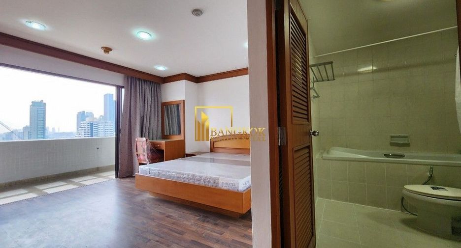 ให้เช่า 3 ห้องนอน คอนโด ใน วัฒนา, กรุงเทพฯ