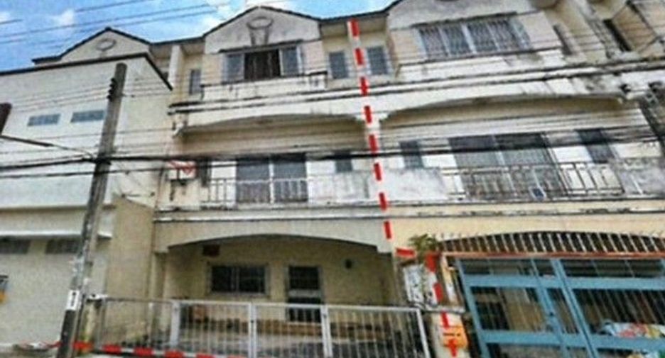 Casa adosada en venta de 1 habitaciones en Bang Bua Thong, Nonthaburi