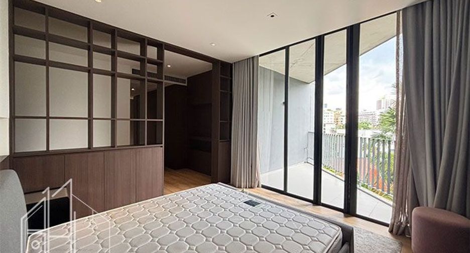 Apartment zur Miete mit 3 Zimmer in Khlong Toei, Bangkok