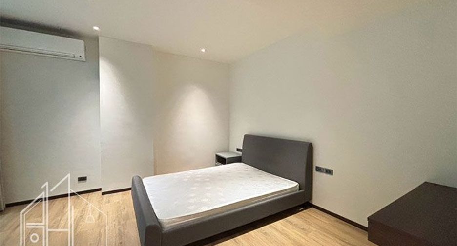 Apartment zur Miete mit 3 Zimmer in Khlong Toei, Bangkok