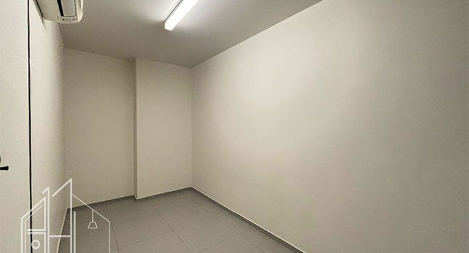 Apartment zur Miete mit 3 Zimmer in Khlong Toei, Bangkok