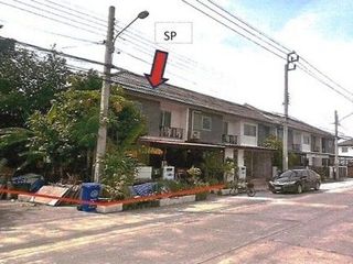 Casa adosada en venta de 1 habitaciones en Bang Bua Thong, Nonthaburi