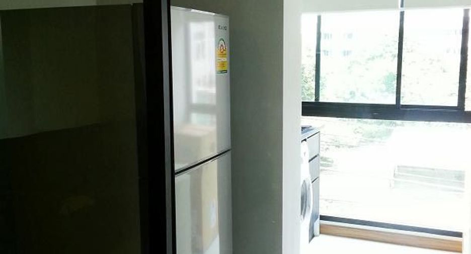 ให้เช่า และ ขาย 3 ห้องนอน คอนโด ใน คลองเตย, กรุงเทพฯ