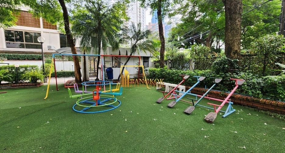 Condo en alquiler de 3 habitaciones en Watthana, Bangkok