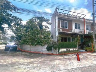 Casa adosada en venta de 1 habitaciones en Bang Bua Thong, Nonthaburi