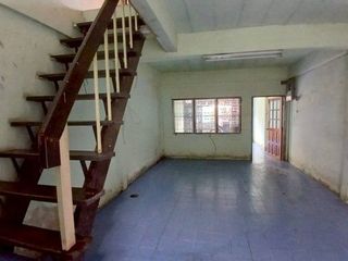 Casa adosada en venta de 1 habitaciones en Bang Bua Thong, Nonthaburi