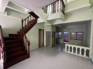 Casa adosada en venta de 1 habitaciones en Bang Bua Thong, Nonthaburi
