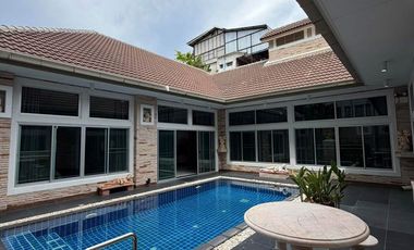 Villa zum Kauf mit 4 Zimmer in Bang Lamung, Chonburi