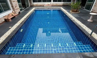 Villa zum Kauf mit 4 Zimmer in Bang Lamung, Chonburi