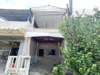 Casa adosada en venta de 1 habitaciones en Bang Bua Thong, Nonthaburi