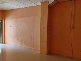 Casa adosada en venta de 1 habitaciones en Bang Bua Thong, Nonthaburi