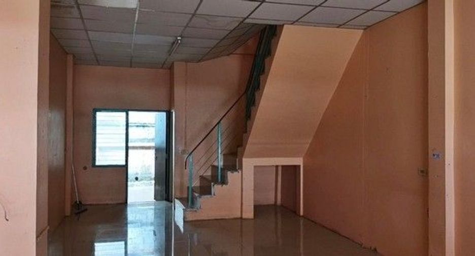 Casa adosada en venta de 1 habitaciones en Bang Bua Thong, Nonthaburi