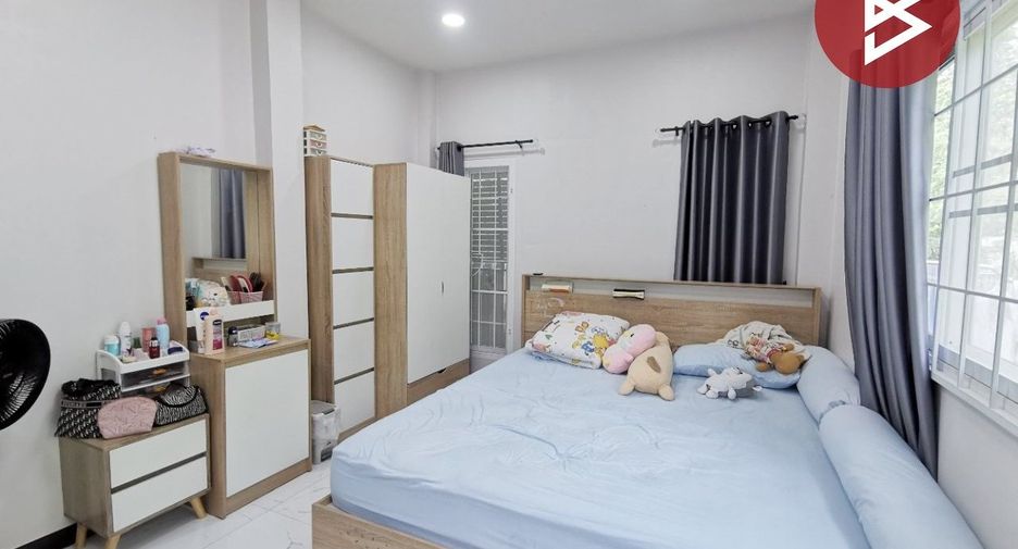Продажа 2 спальни дом в Лат Крабанг, Бангкок