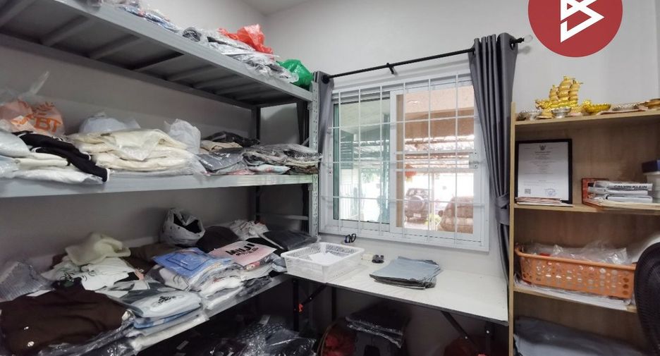 Продажа 2 спальни дом в Лат Крабанг, Бангкок