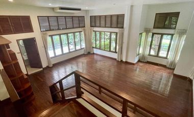 À vendre 2 chambres maison à Pathum Wan, Bangkok