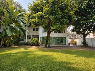 For sale 2 bedrooms house in Pathum Wan, Bangkok