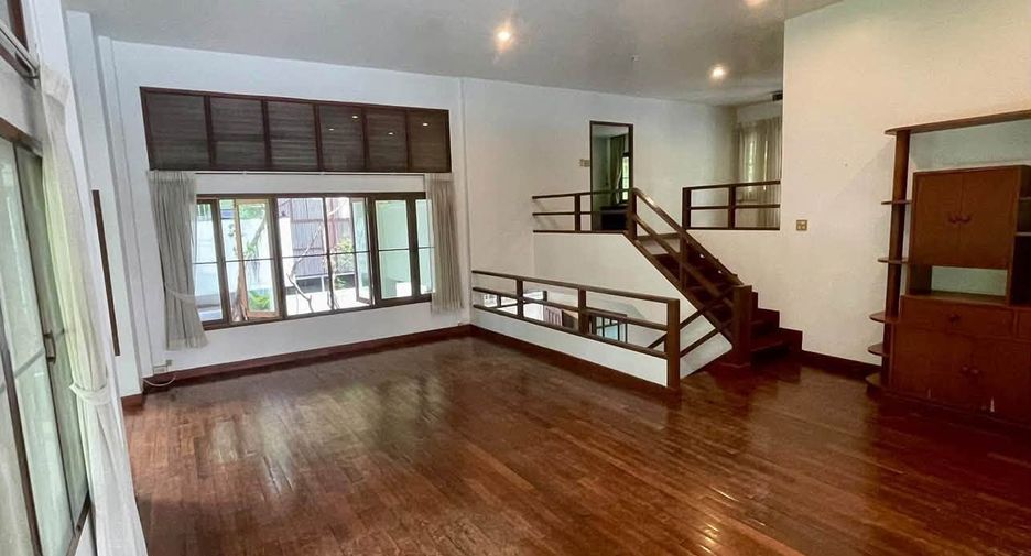 À vendre 2 chambres maison à Pathum Wan, Bangkok