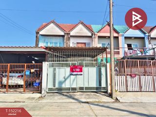 Casa adosada en venta de 2 habitaciones en Phutthamonthon, Nakhon Pathom