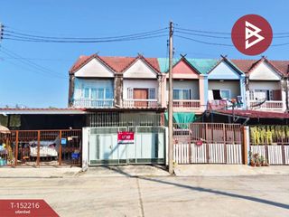 Casa adosada en venta de 2 habitaciones en Phutthamonthon, Nakhon Pathom