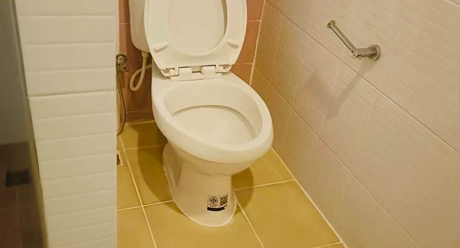 For sale 3 bedrooms house in Si Racha, Chonburi