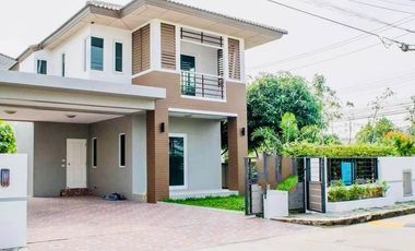 For sale 3 bedrooms house in Si Racha, Chonburi
