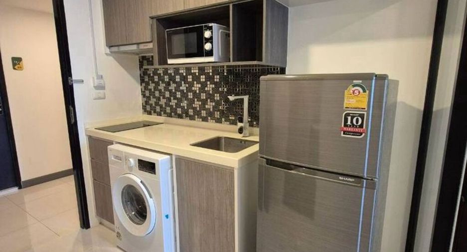 Аренда 1 кровать кондо в Бангкок Нои, Бангкок