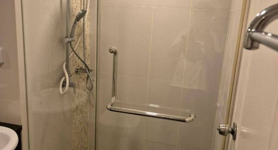 Аренда 1 кровать кондо в Бангкок Нои, Бангкок
