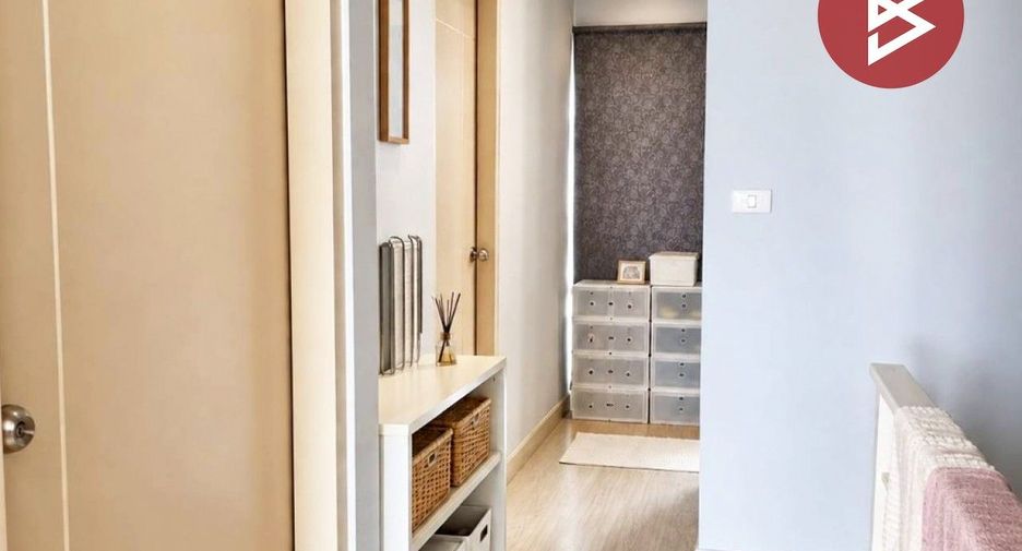 For sale 3 bedrooms townhouse in Khlong Sam Wa, Bangkok