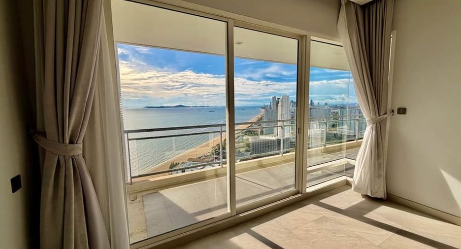For sale 2 bedrooms condo in Jomtien, Pattaya