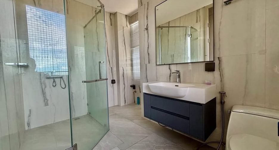For sale 2 bedrooms condo in Jomtien, Pattaya