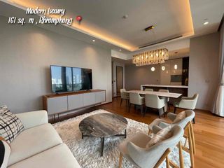 ให้เช่า 3 ห้องนอน คอนโด ใน คลองเตย, กรุงเทพฯ