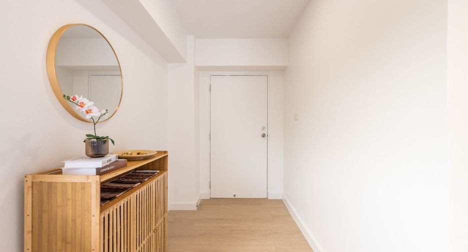 For sale 2 bedrooms condo in Bang Na, Bangkok