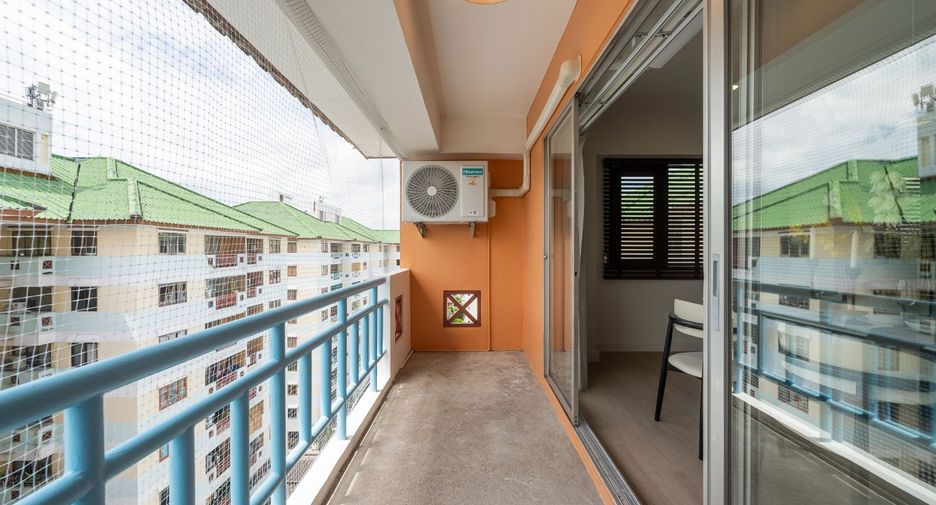 For sale 2 bedrooms condo in Bang Na, Bangkok