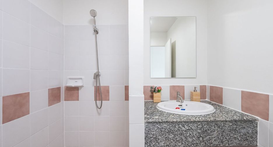For sale 2 bedrooms condo in Bang Na, Bangkok
