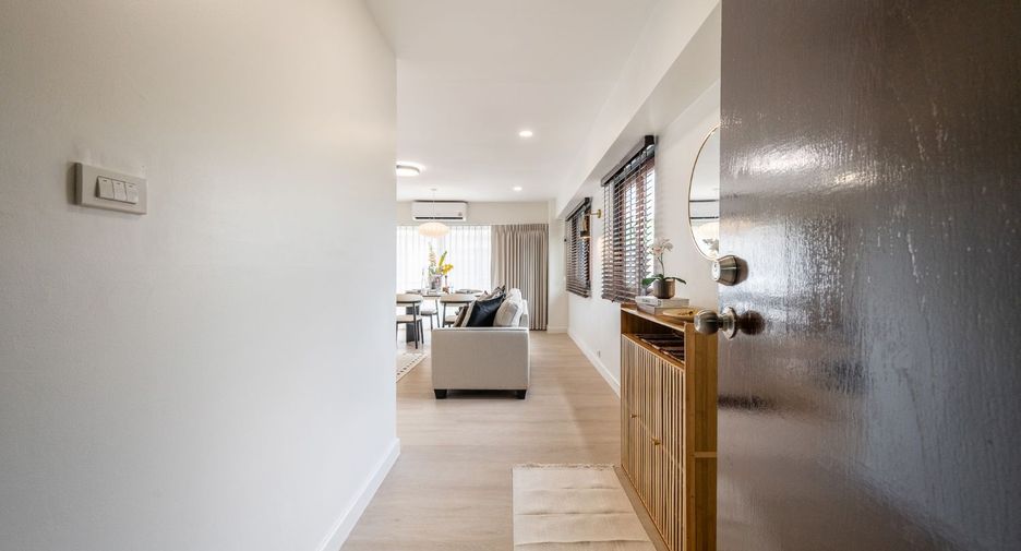 For sale 2 bedrooms condo in Bang Na, Bangkok
